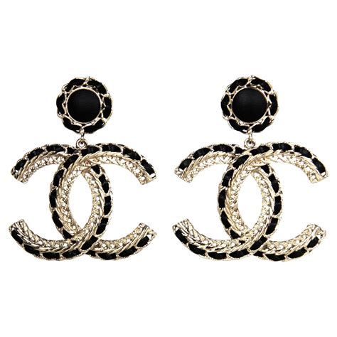 chanel eearings|Chanel earrings website.